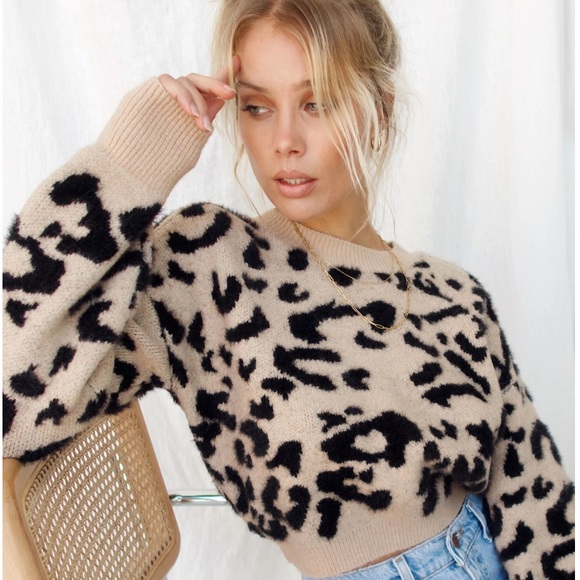 Leopard Sweater - Picture 3 of 4